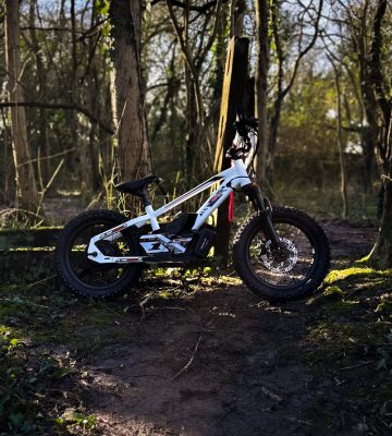 a16pro-4